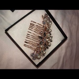 Rose gold wedding hair clip